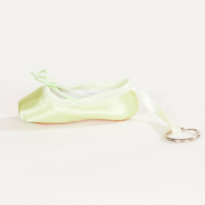 KCE01 Mini-Spitzenschuh-Anhänger Só Dança