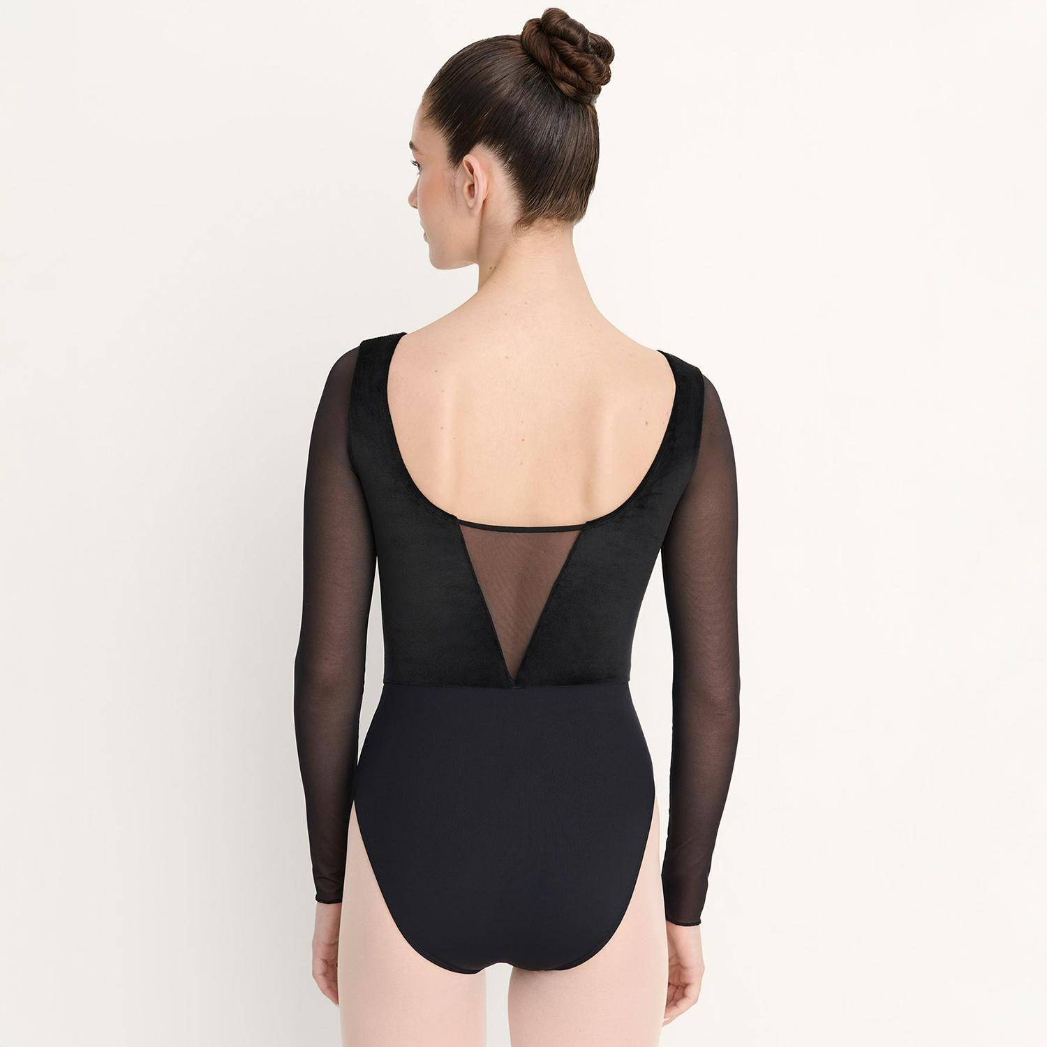 Ballett-Body mit langen Ärmeln, Samt und Tüll 31747 Intermezzo