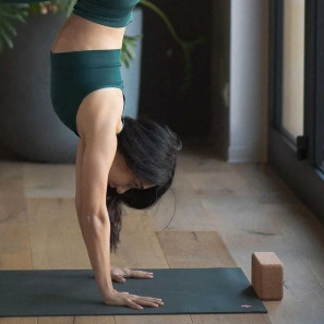 Lean Cork Yoga Block Manduka®