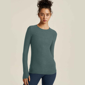 Featherweight Classic Crew Pullover LWSD7575 Beyond Yoga