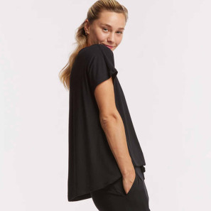 T-Shirt aus Bambusviskose BADINE von Temps Danse im Ballett Shop