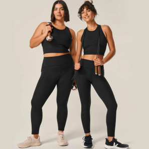 POWERBEYOND™ Strive High Waisted Midi Legging IT3537 Beyond Yoga im Ballett Shop