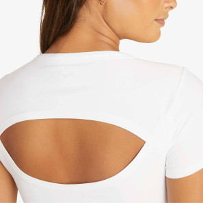 Featherweight Perspective Cropped Tee LWSD7842 Beyond Yoga im Ballett Shop