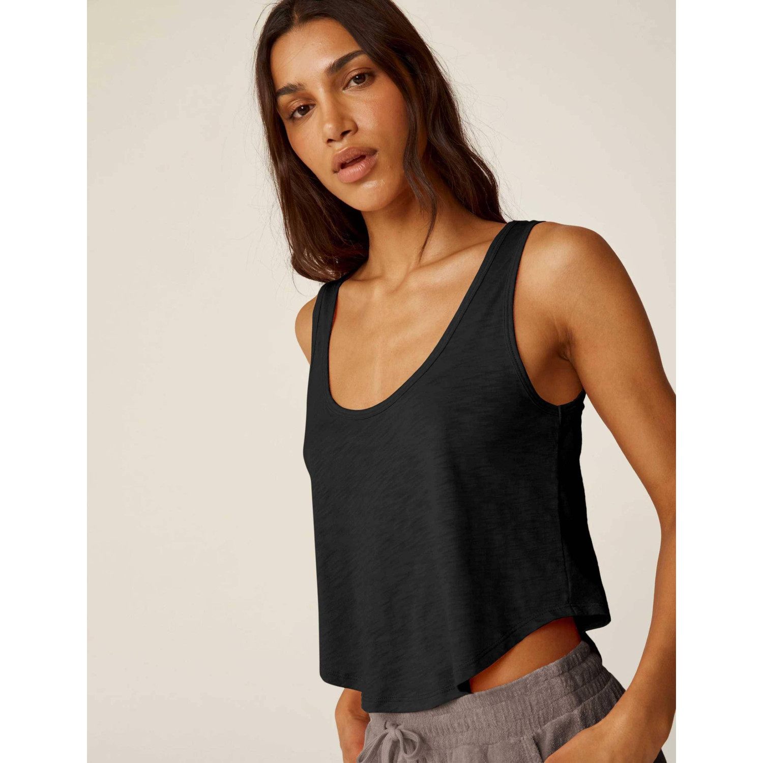 Well Traveled Tank BZ4683 Beyond Yoga