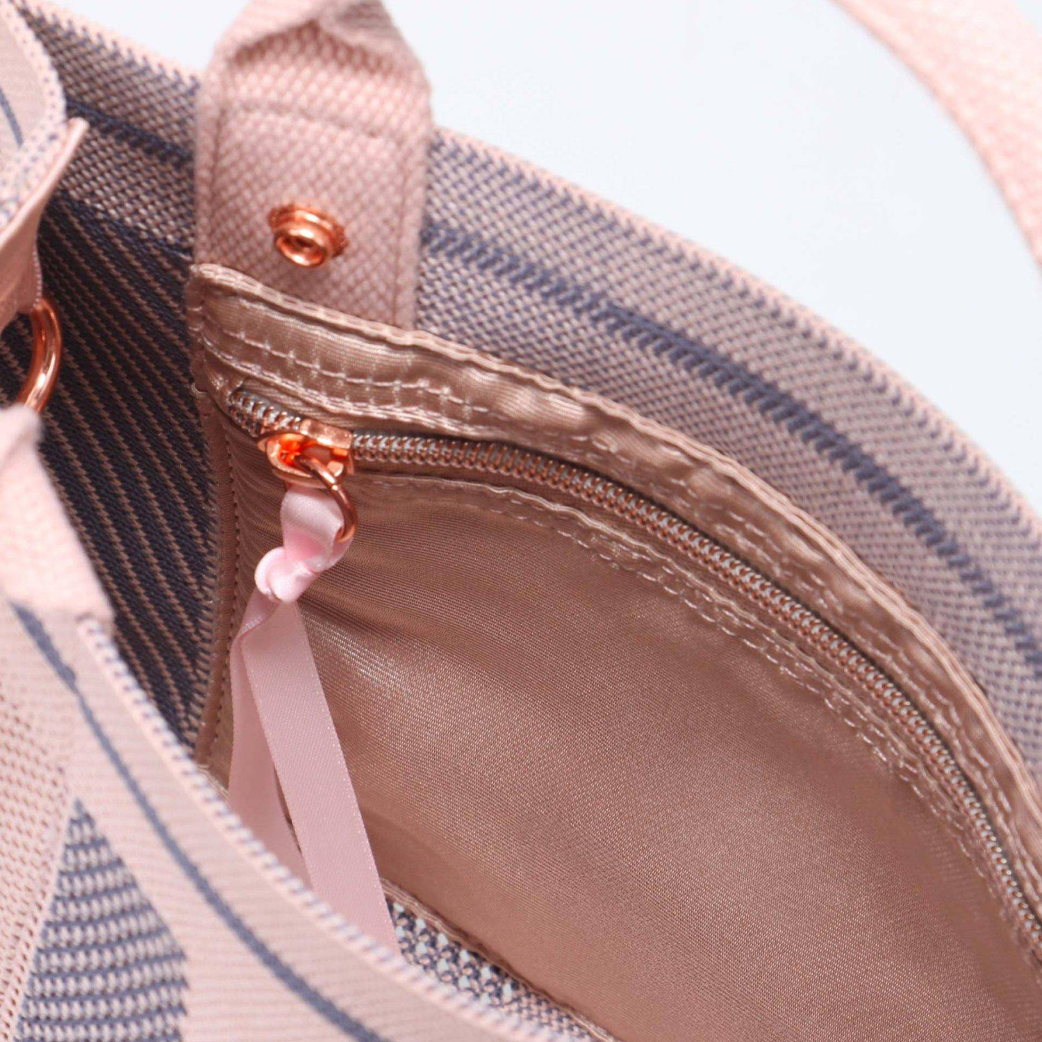 Umhängetasche B0380TR Repetto