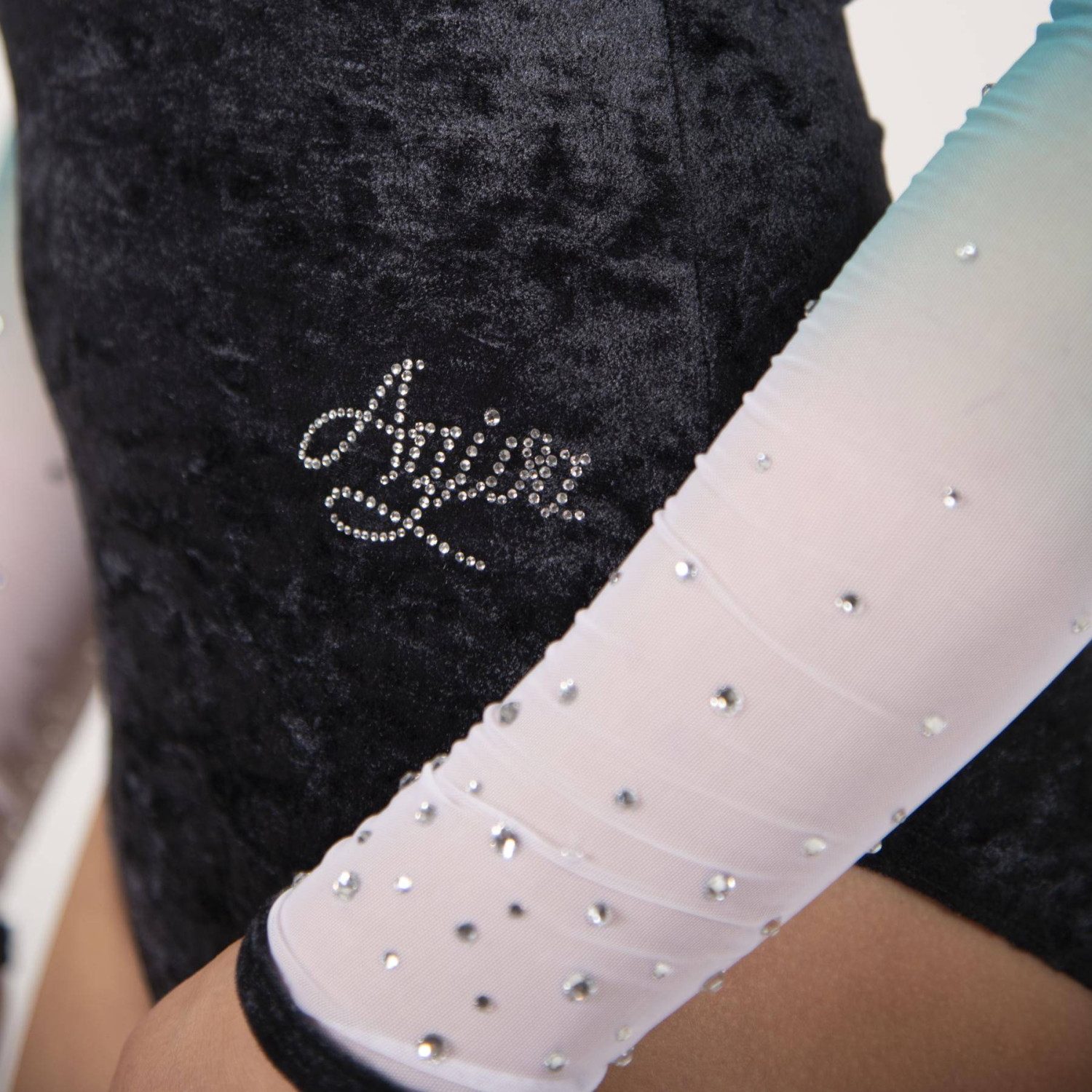 Turnanzug Samt langarm Ombre-Mesh 1610 AGIVA | Ballett Shop Zürich
