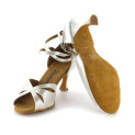 Tanzschuh Damen Diamant 141-087-092 aus weissem Satin im Ballett Shop