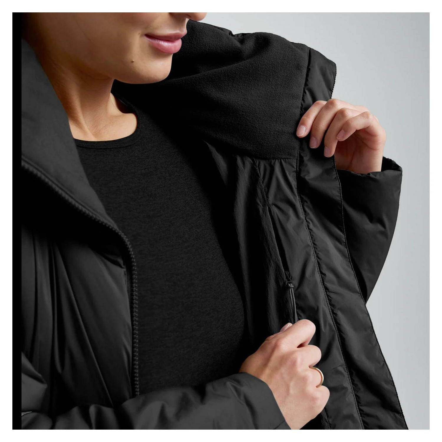 Pufferjacke Warmup AE2287 Beyond Yoga