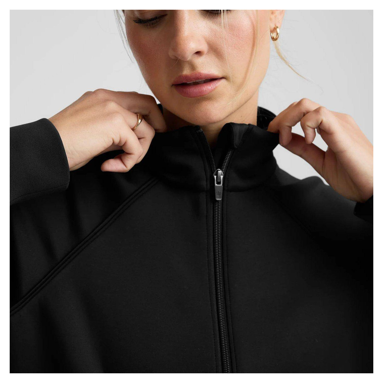 Collegejacke In the Flow PO2322 Beyond Yoga
