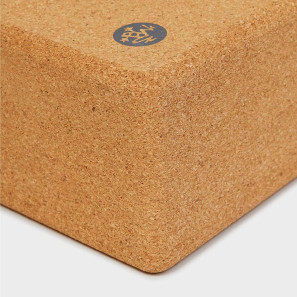 Lean Cork Yoga Block Manduka® im Ballett Shop