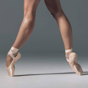 Etu Spitzenschuhe Next Generation von Bloch | Ballett Shop Zürich